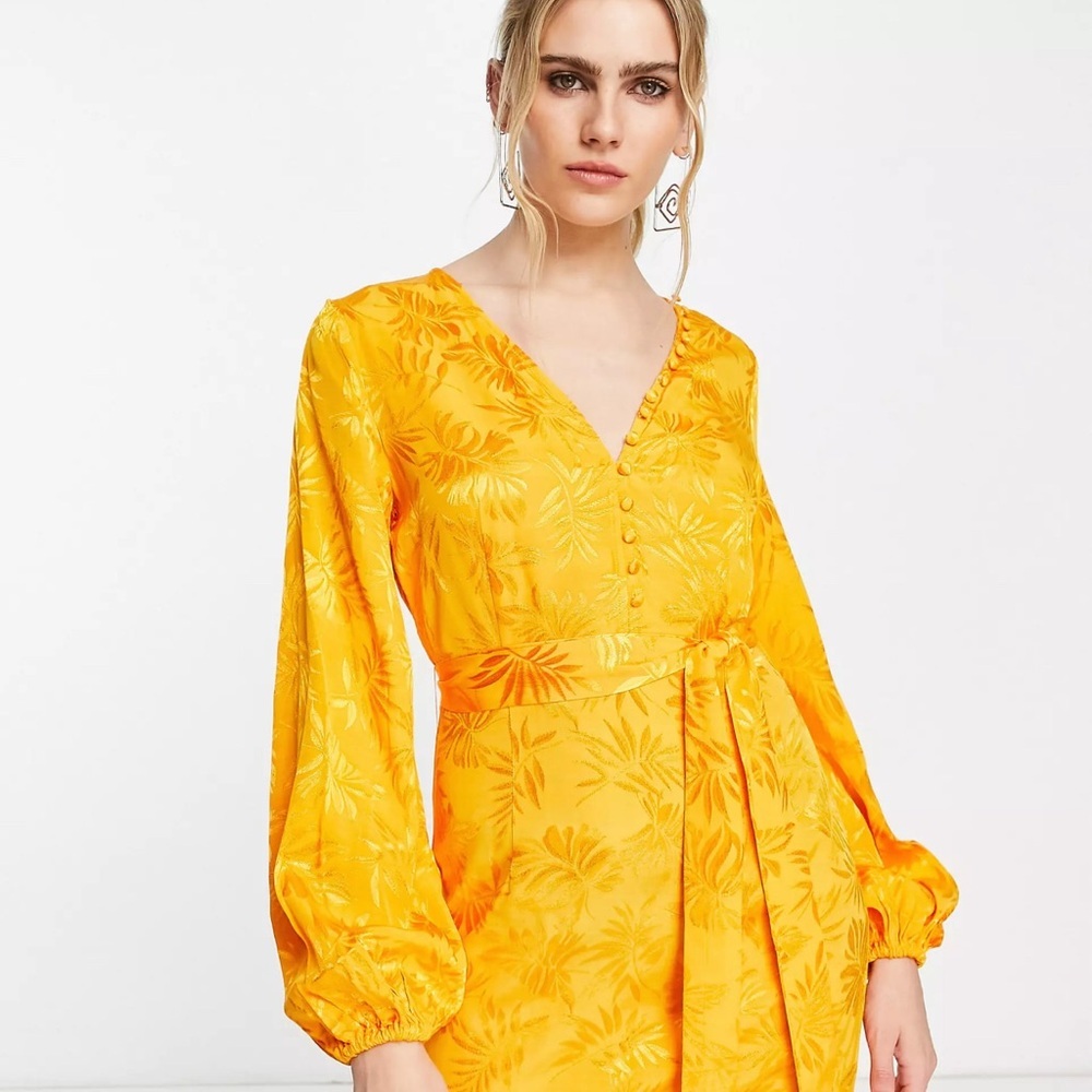 New with a tag | Vila Marigold Dress| Size: 8